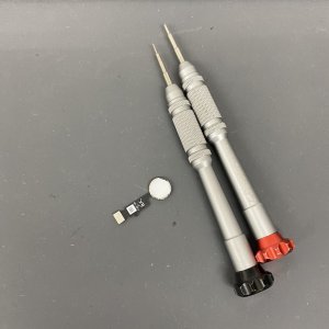 iPhone7 ホームボタン修理