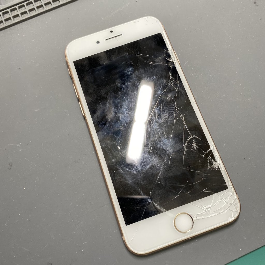 iPhone8 液晶交換