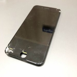 iPhone8 フロントパネル交換