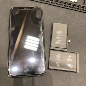 iPhoneXS バッテリー交換