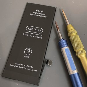 iPhone８ バッテリー交換