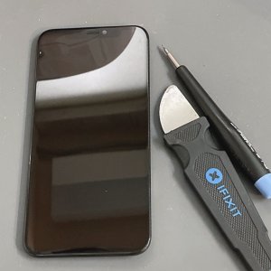 iPhone 11 Pro 液晶交換 ゴーストタッチ