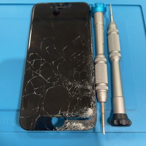 iPhoneSE2 液晶交換