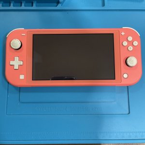 Nintendo Switch Lite 基板修理