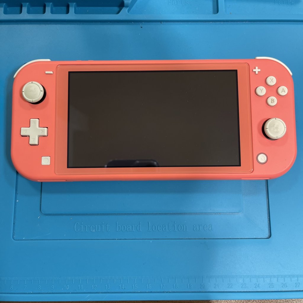 Nintendo Switch Lite 基板修理 | iPhone修理SHOP