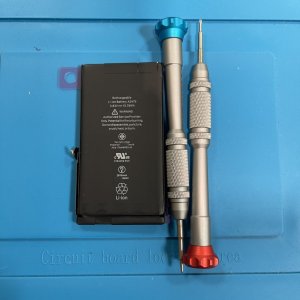 iPhone12 バッテリー交換