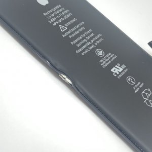 iPhone 8 バッテリー交換