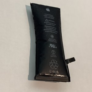 iPhone6　バッテリー交換　液晶交換