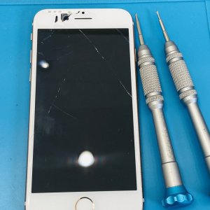 iPhone８　液晶交換