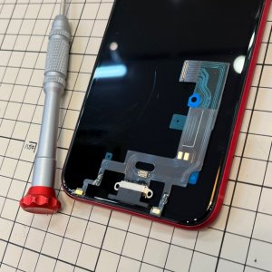 iPhoneXR ライトニング修理