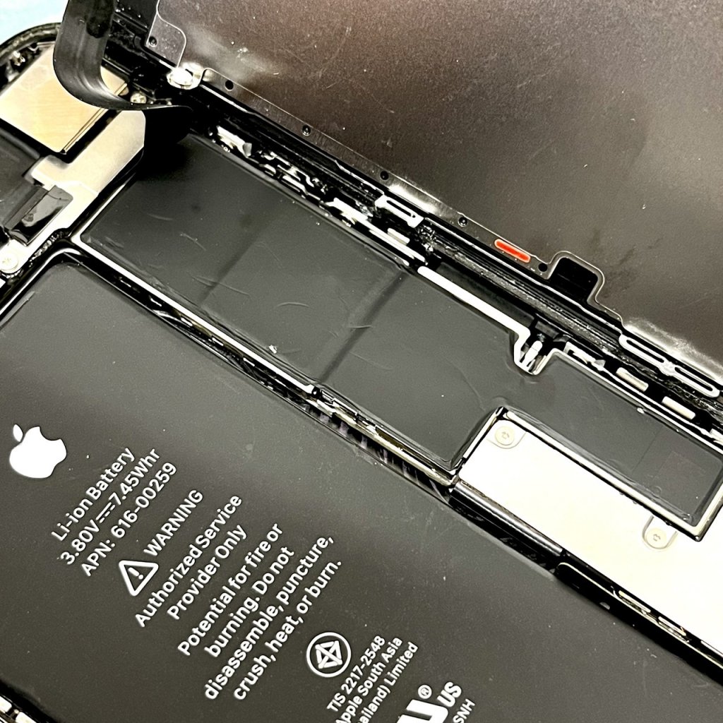 iPhone7 水没修理