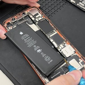 iPhoneXR バッテリー交換