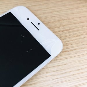 iPhone7 フロントパネル交換修理