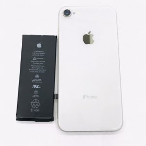 iPhone8 バッテリー交換修理