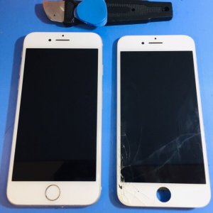 iPhone 8 フロントパネル交換