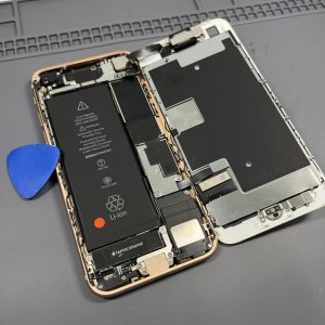iPhone8 バッテリー交換
