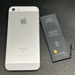 iPhone5-SE バッテリー交換