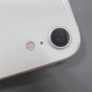 iPhone８　アウトカメラ修理