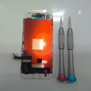 iPhone8液晶交換