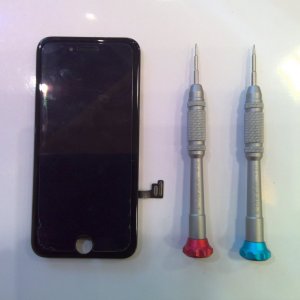 iPhone8液晶交換