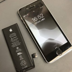 iPhoneSE バッテリー交換