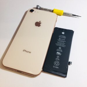 iPhone8 バッテリー交換