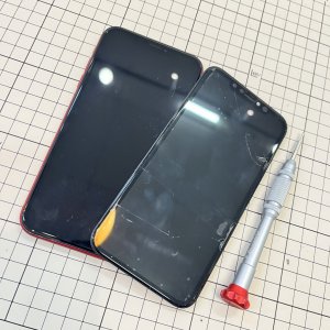 iPhoneXR フロントパネル交換