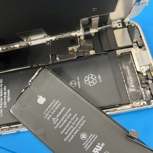 iPhone8 バッテリー交換