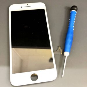 iPhone7 フロントパネル交換
