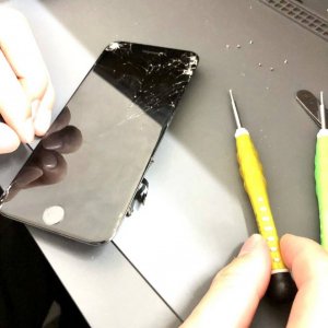 iPhone8 液晶交換