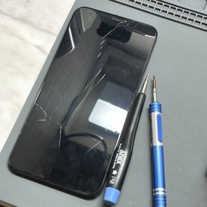 iPhoneXSMax　フロントパネル交換