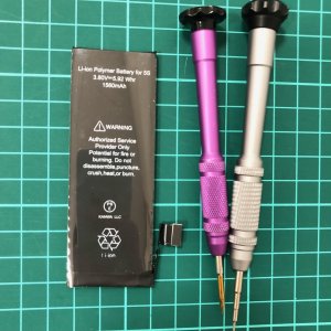 iPhone 5s バッテリー交換