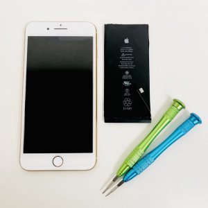 iPhone8plus バッテリー交換修理