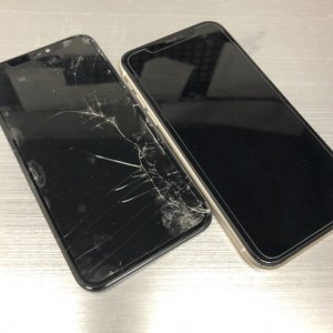 iPhone11 液晶パネル交換