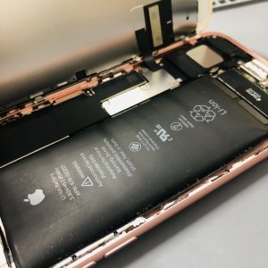 iPhone7 バッテリー交換