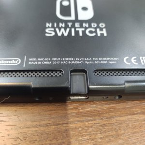 ニンテンドースイッチ　ドックコネクター修理