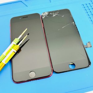 iPhoneSE2 液晶交換修理