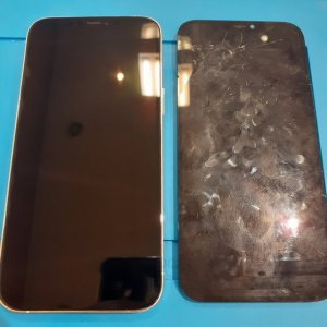 iPhone12 ProMAX 液晶交換