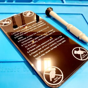 iPhone11 液晶交換