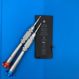 iPhone8 バッテリー交換