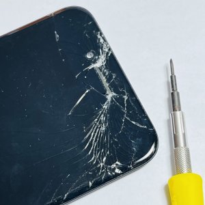 iPhone8 フロントパネル交換