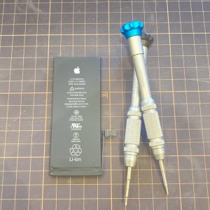 iPhone8 バッテリー交換修理