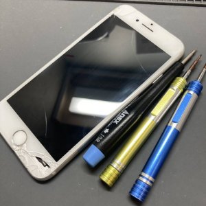 iPhonr7 フロントパネル 交換修理