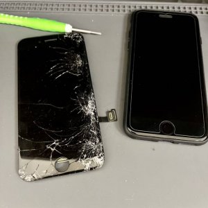 iPhone8 画面交換