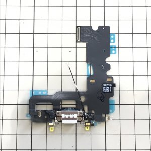 iPhone7 ライトニング交換修理