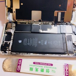 iPhone8 バッテリー交換