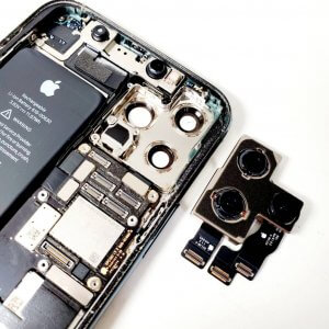iPhone 11Pro アウトカメラ修理