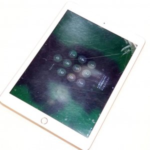 iPad 7 バッテリー交換