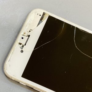 iPhone6S 液晶交換