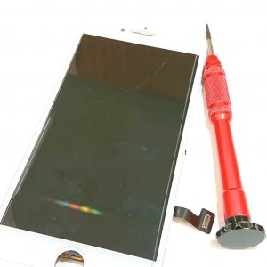 iPhone8フロントパネル交換